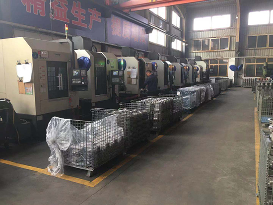 金屬破碎機,鋼筋切粒機,非金屬打包機,廢鋼抓鋼機,龍門式廢鋼剪切機.jpg